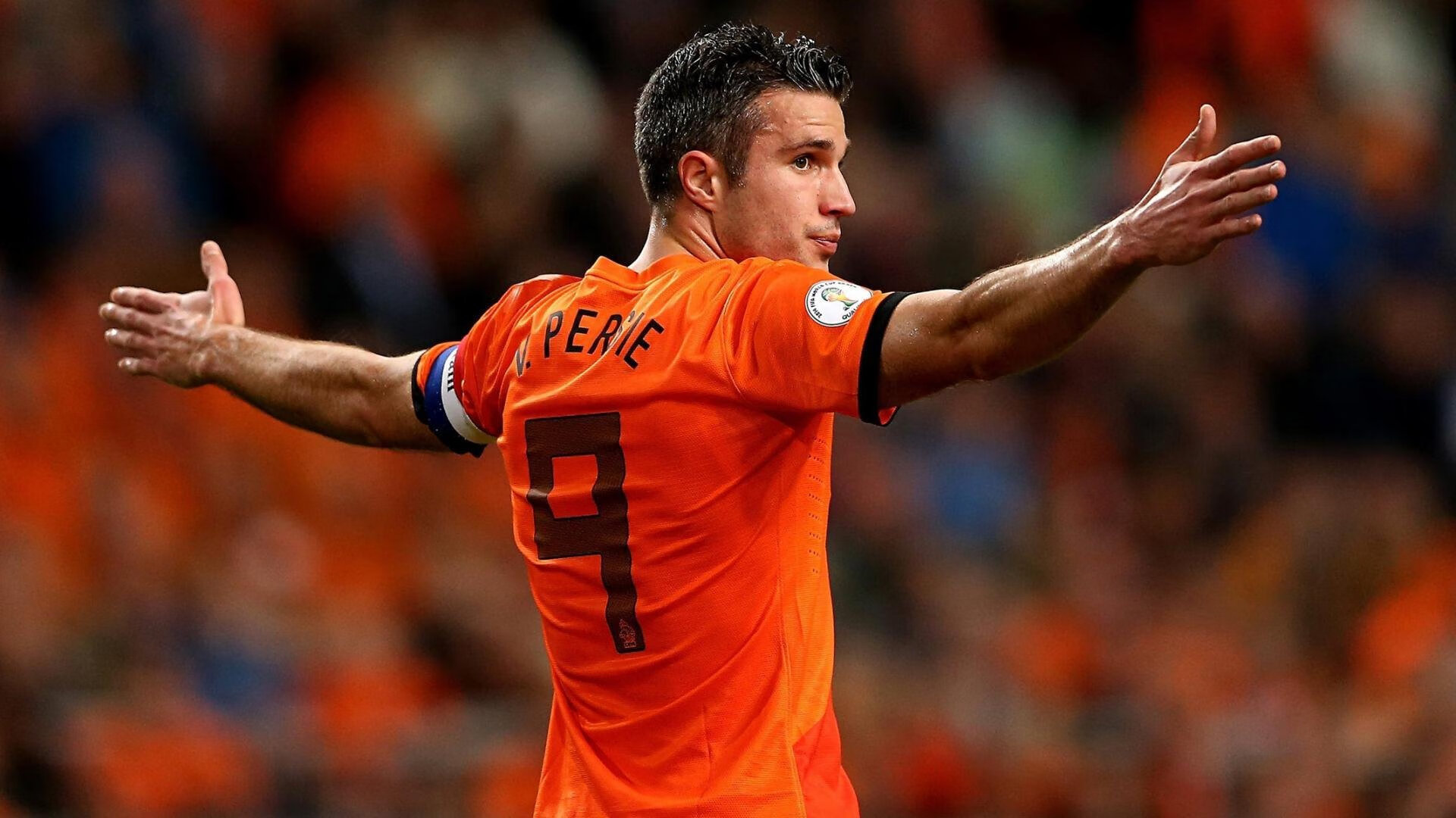 C罗回归曼联!滕哈赫的战术密码与更衣室动态大揭秘,滕哈格曼联